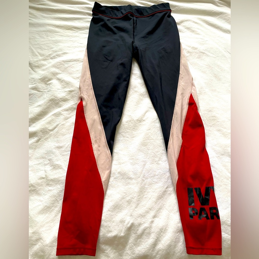 IVY PARK Leggings - Red and Black